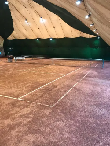 Campo coperto del tennis 90